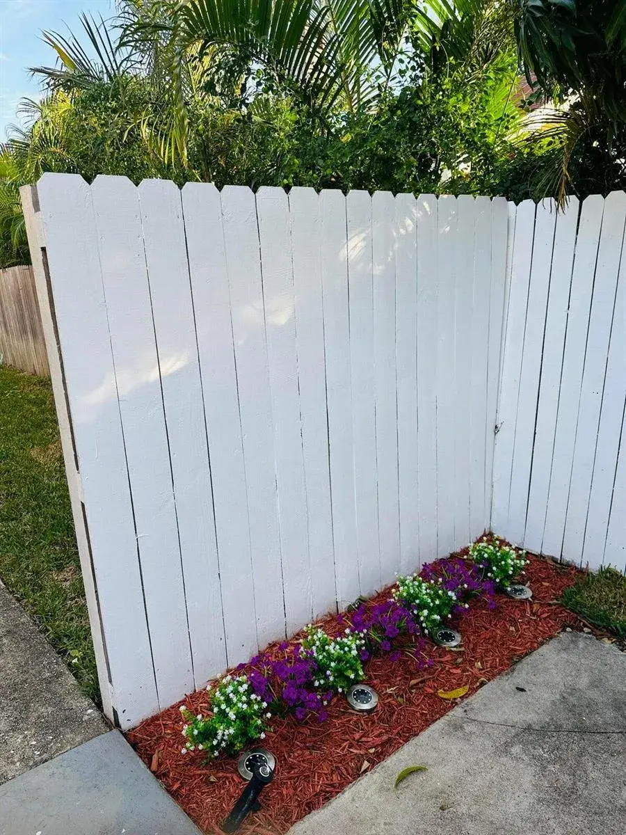 833 Briggs Street Street, West Palm Beach FL 33405