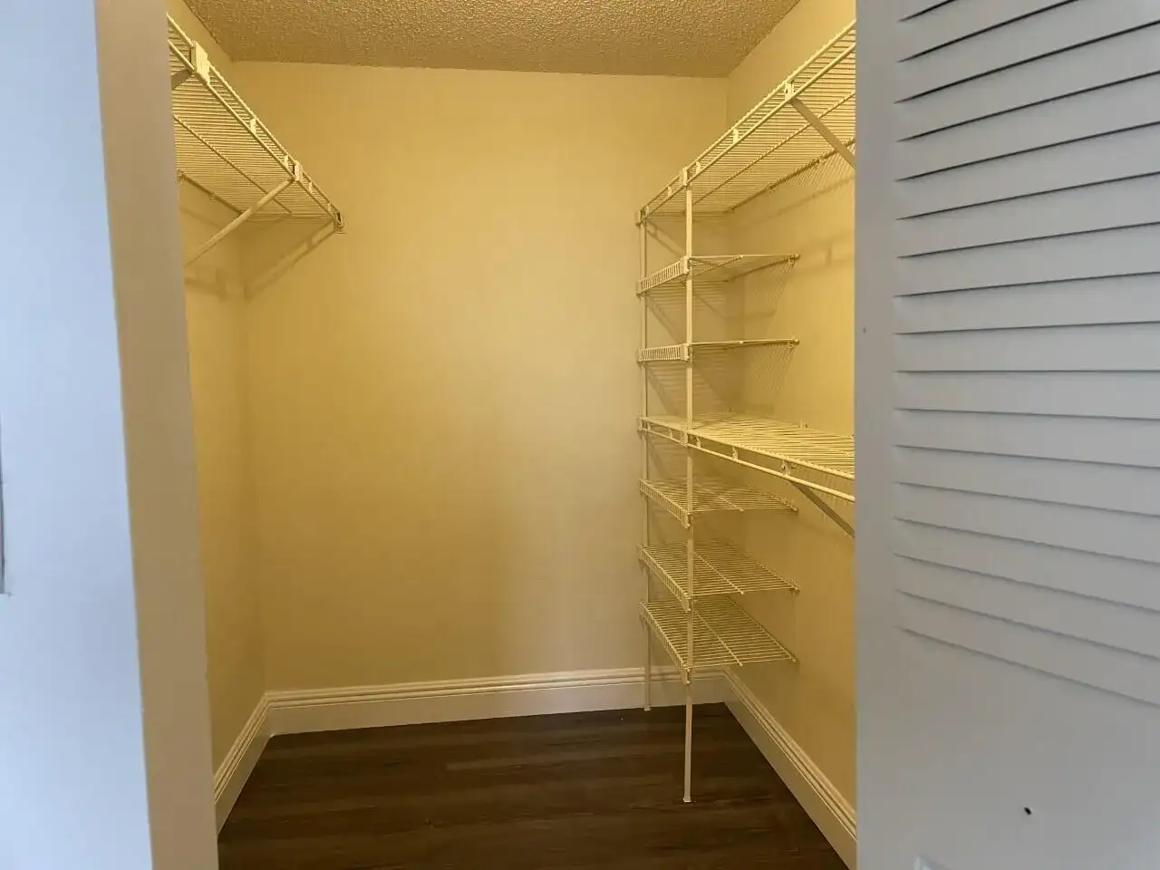 4640 Lucerne Lakes Boulevard W # 605, Lake Worth FL 33467 photo 5