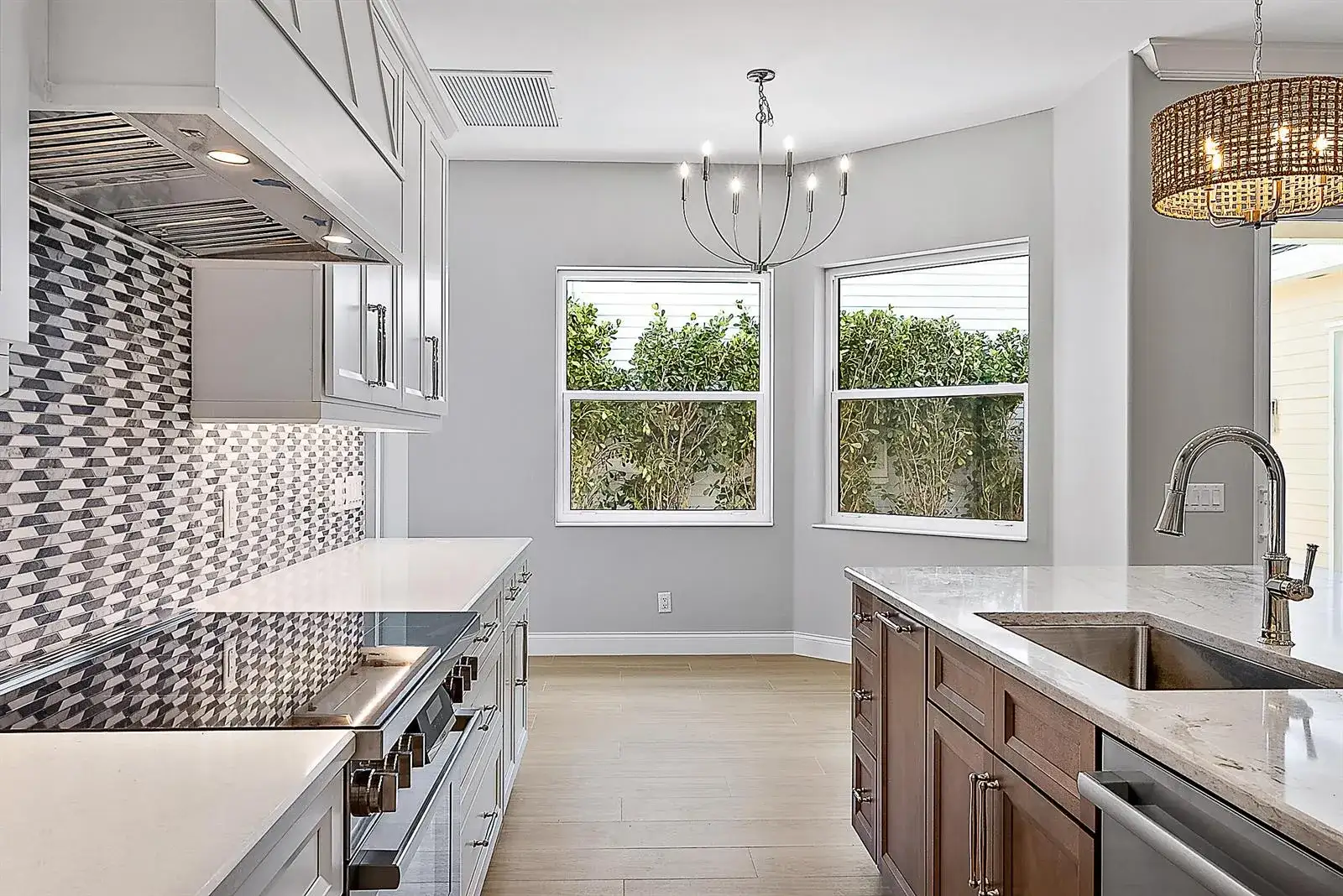 248 Honeysuckle Drive, Jupiter FL 33458 photo 4