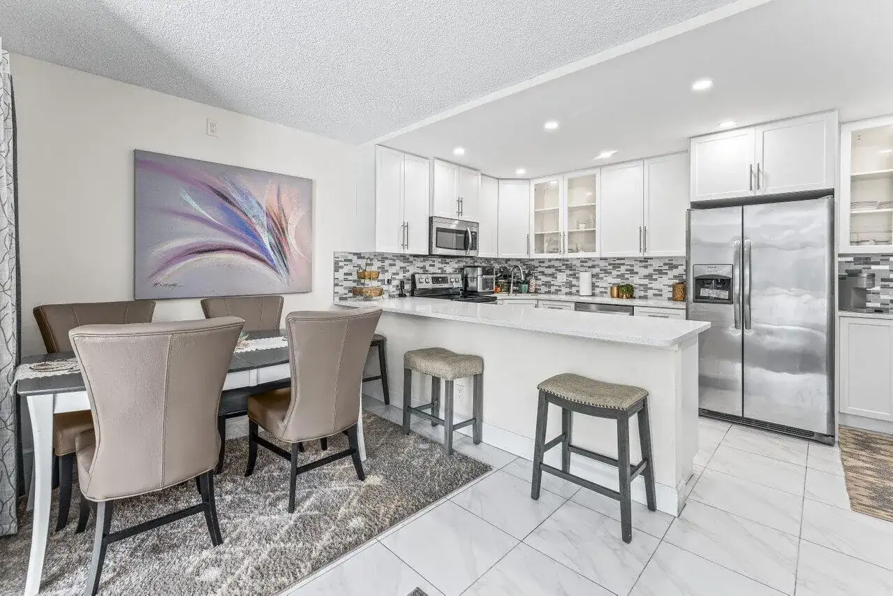1006 Green Pine Boulevard # F1, West Palm Beach FL 33409 photo 3