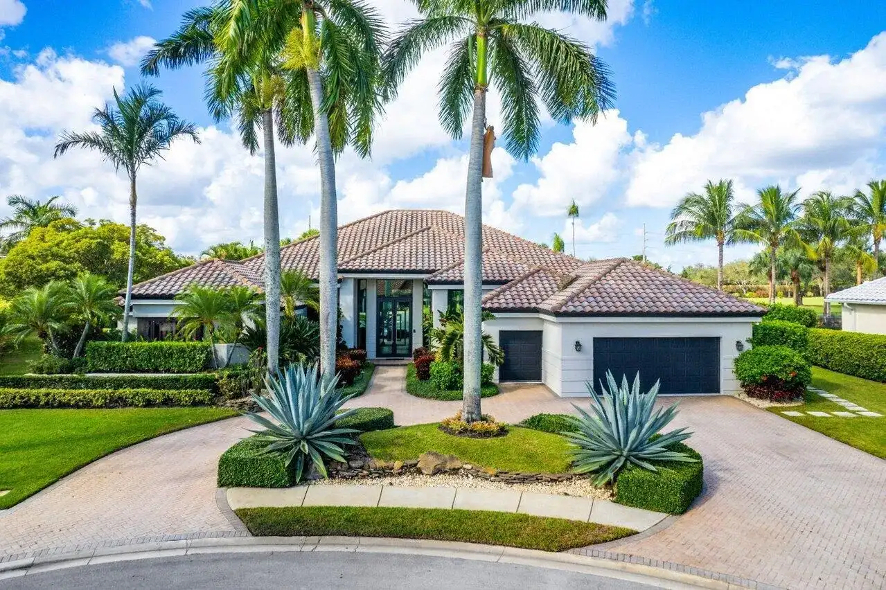 4848 Chamal Circle, Boca Raton FL 33487