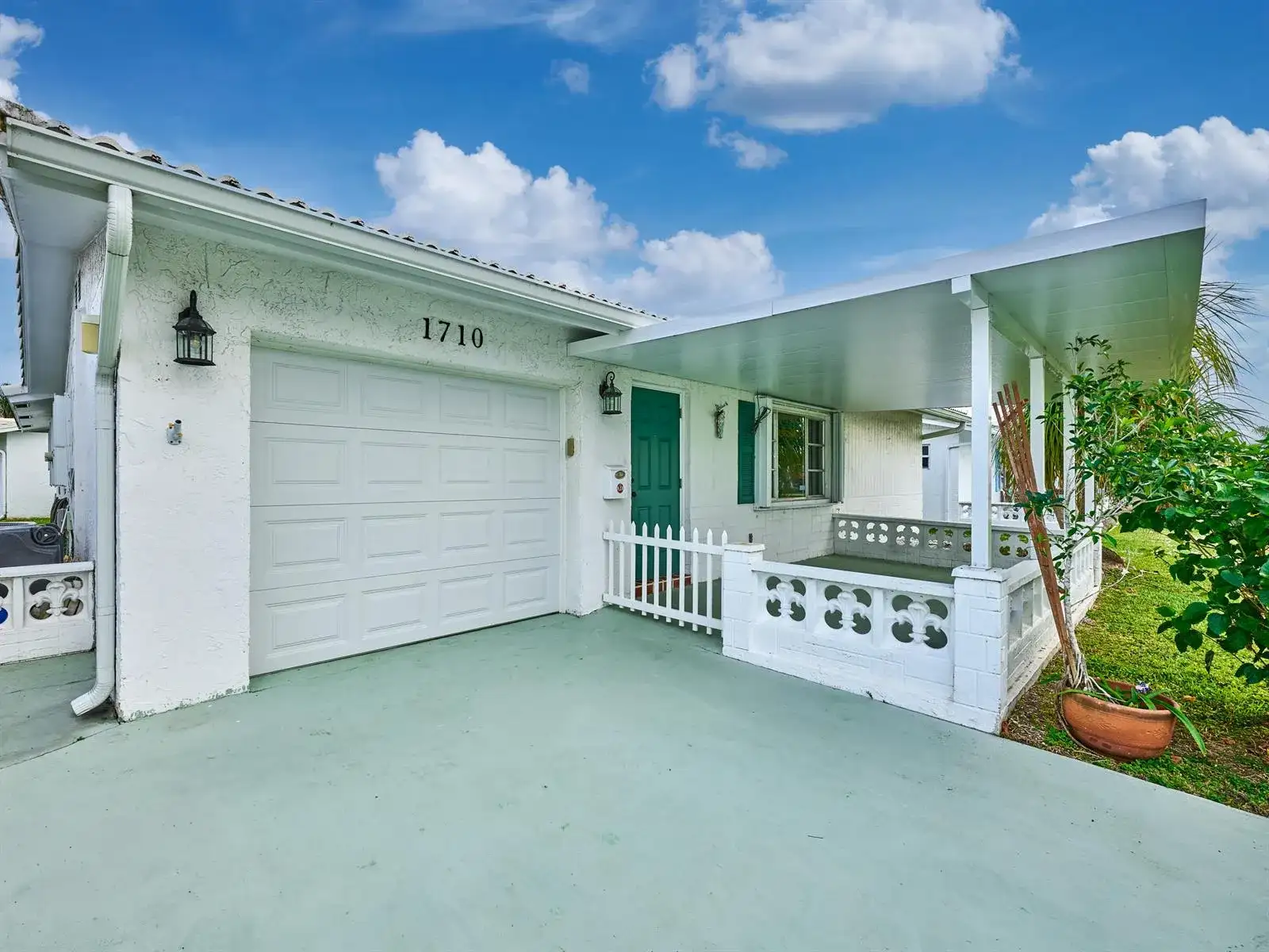 1710 SW 22nd Street, Boynton Beach FL 33426 photo 3
