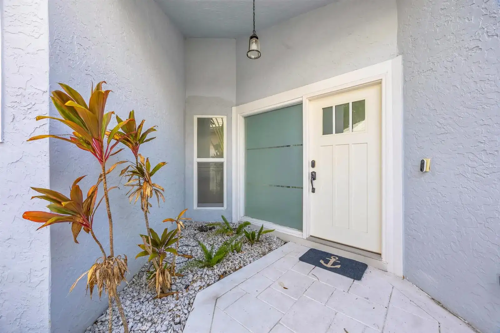 39 Dorchester Circle, Palm Beach Gardens FL 33418 photo 2
