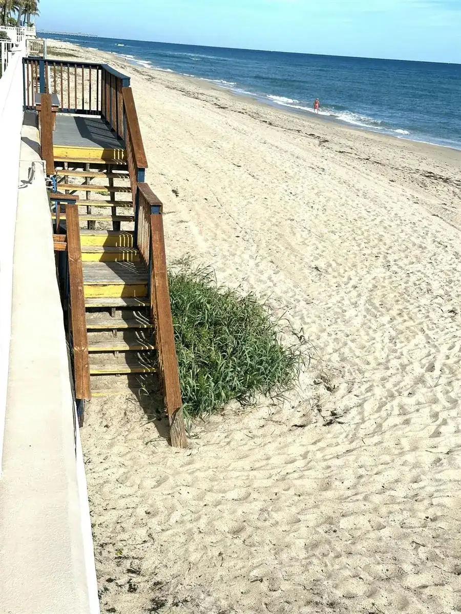 3540 S Ocean Boulevard # 409, South Palm Beach FL 33480 photo 2