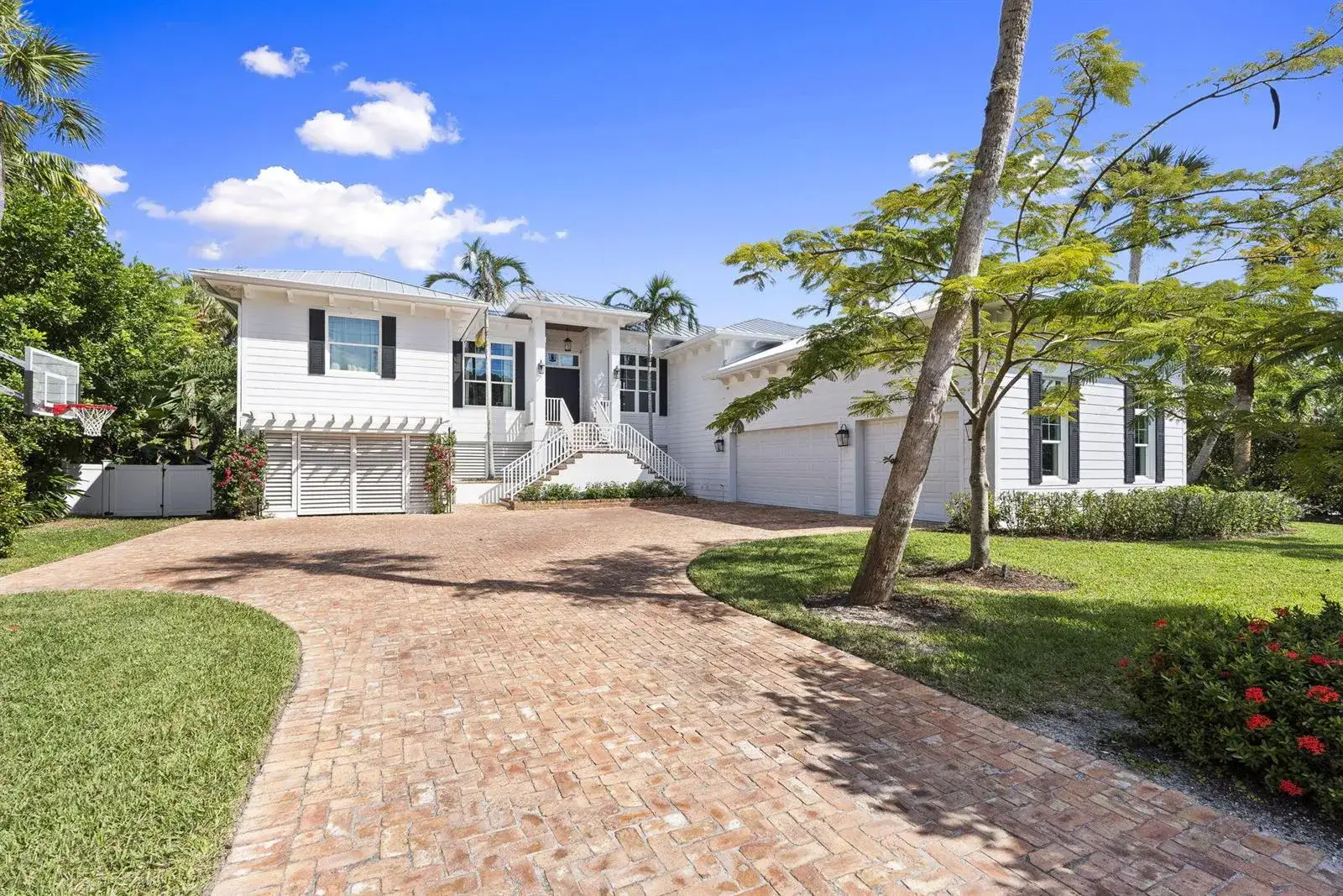 54 S Sewalls Point Road, Sewalls Point FL 34996
