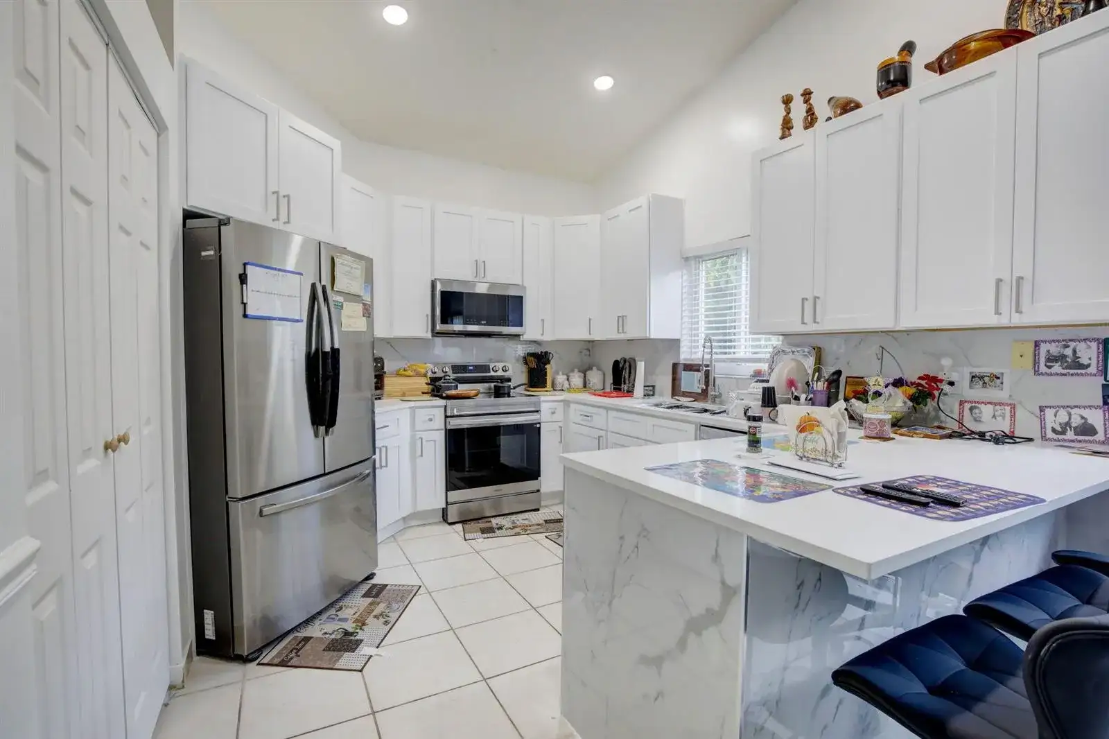 10245 SW 16th Court, Pembroke Pines FL 33025 photo 4