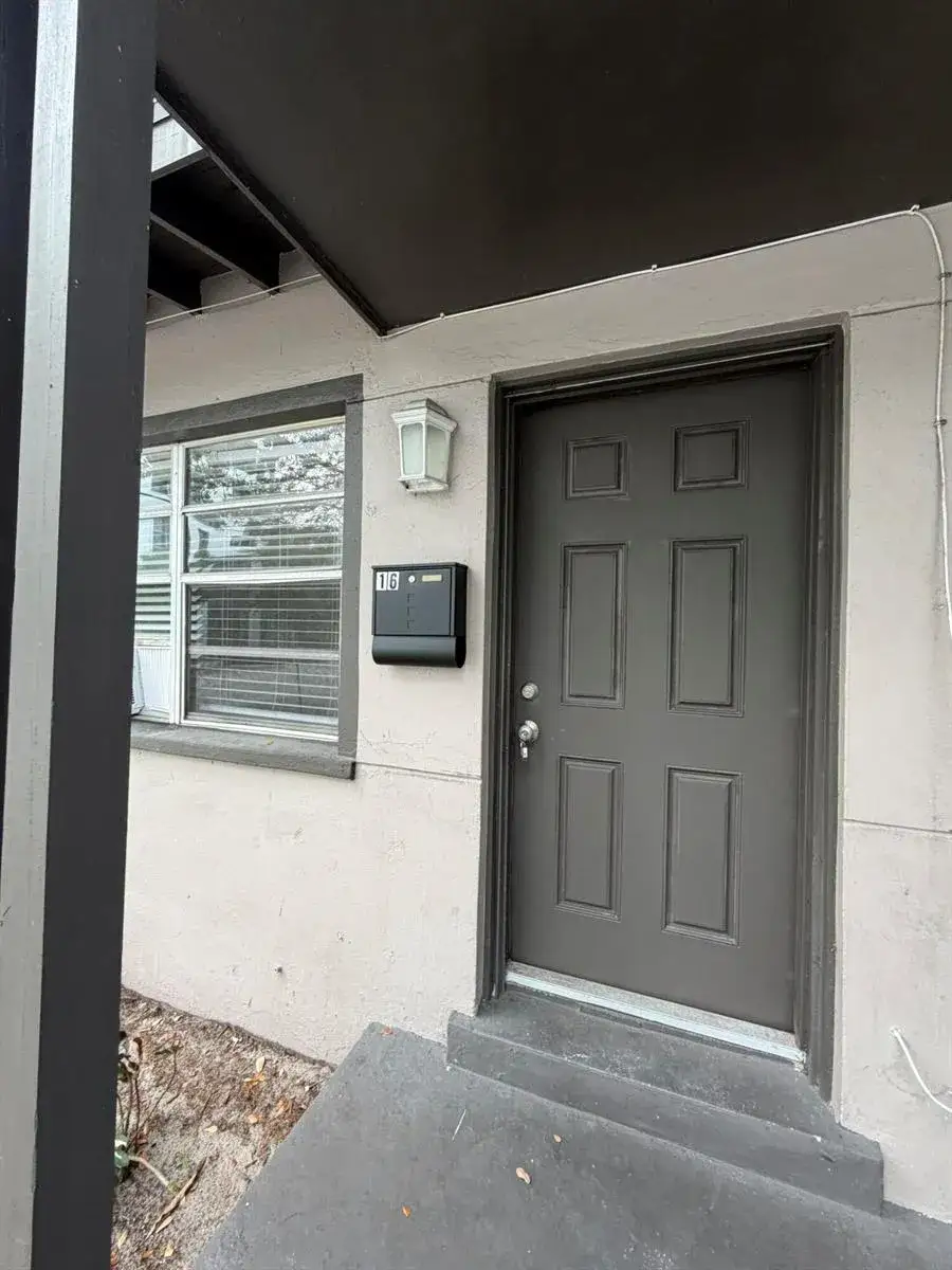 2722 Poinsettia Avenue # 16, West Palm Beach FL 33407