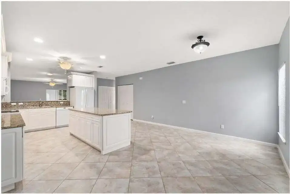 2087 SE Wild Meadow Circle, Port St. Lucie FL 34952 photo 2