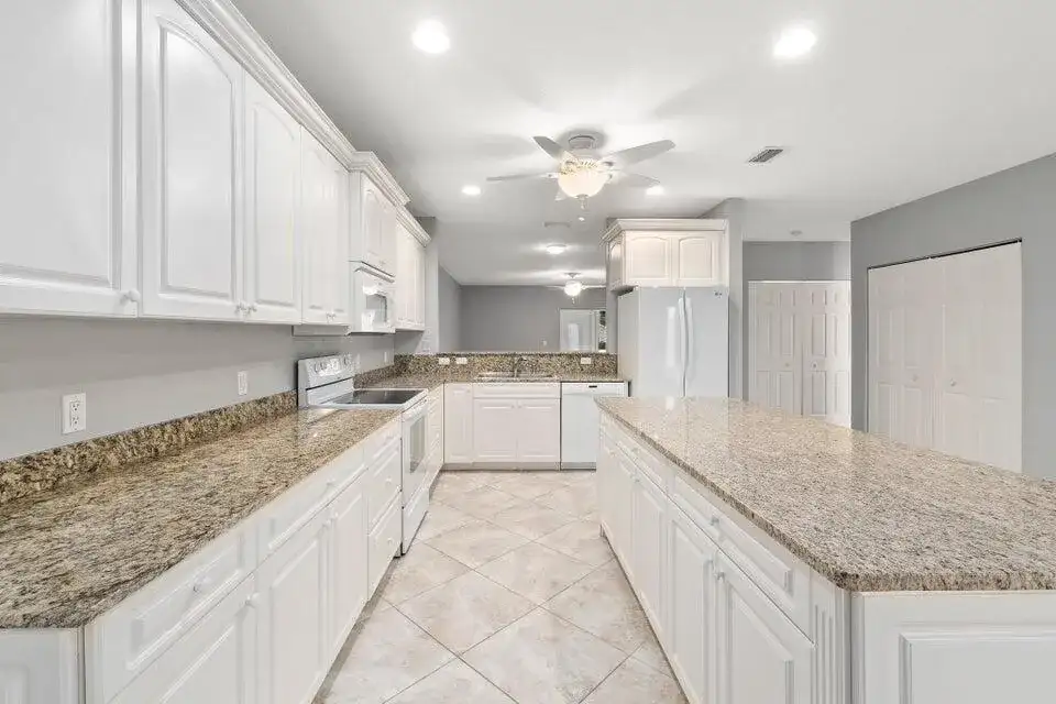 2087 SE Wild Meadow Circle, Port St. Lucie FL 34952 photo 3