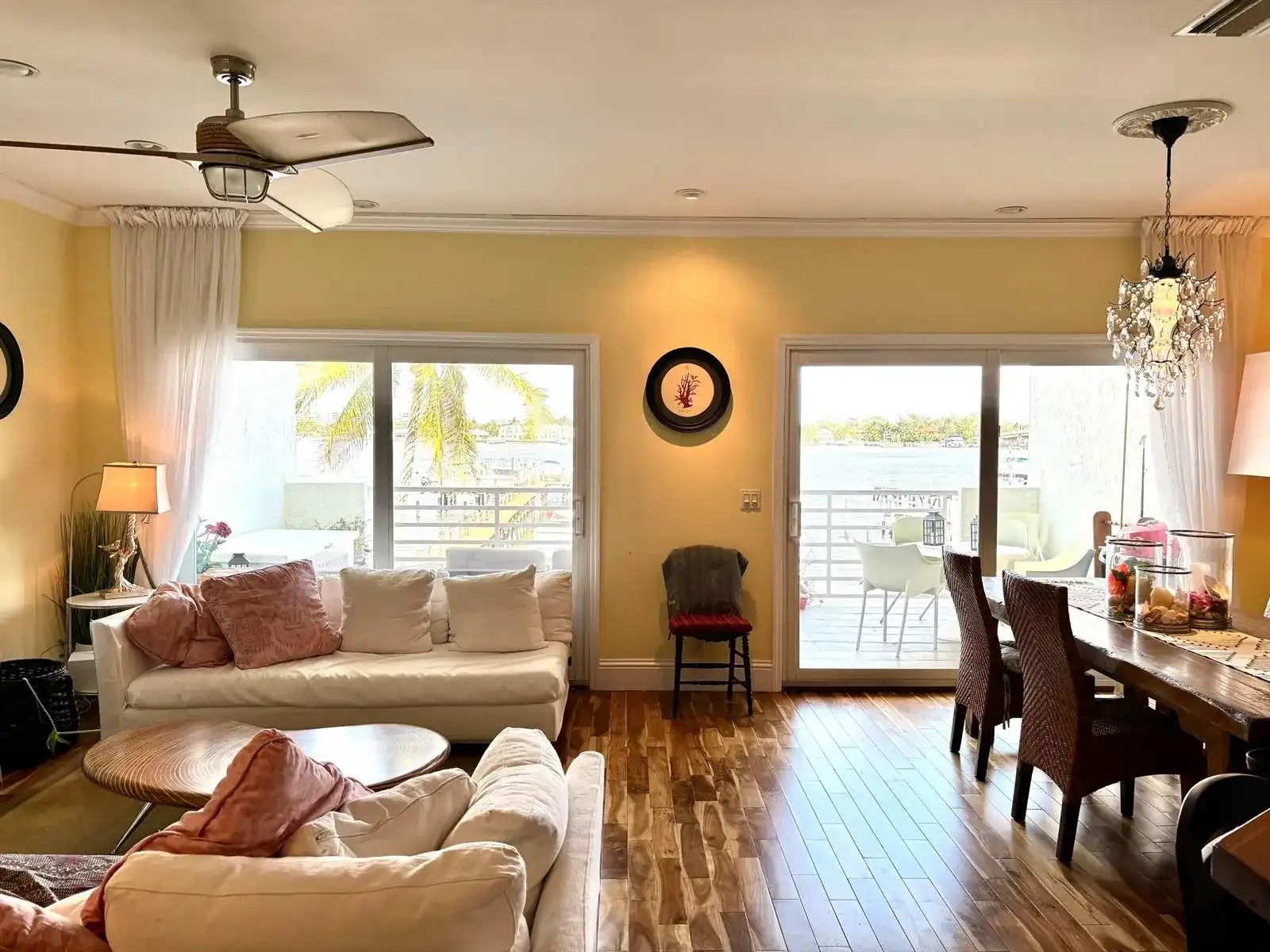 328 N Lake Drive N, Lantana FL 33462
