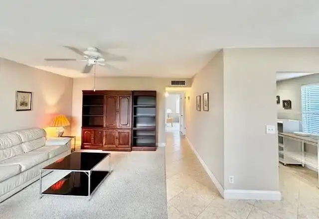 715 Normandy O, Delray Beach FL 33484