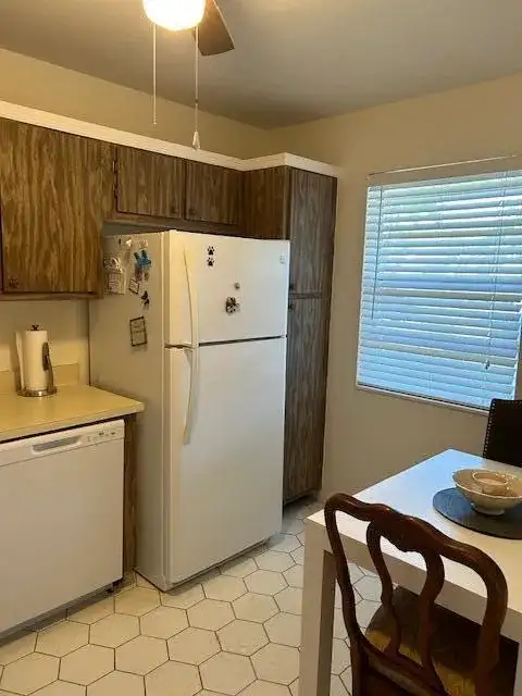 221 Lake Meryl Drive, West Palm Beach FL 33411 photo 3