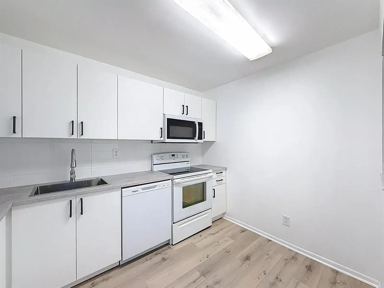 961 NW 45th Street # 3, Deerfield Beach FL 33064 photo 4