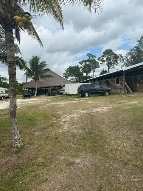 3525 D Rd Road, FL 33470 photo 2