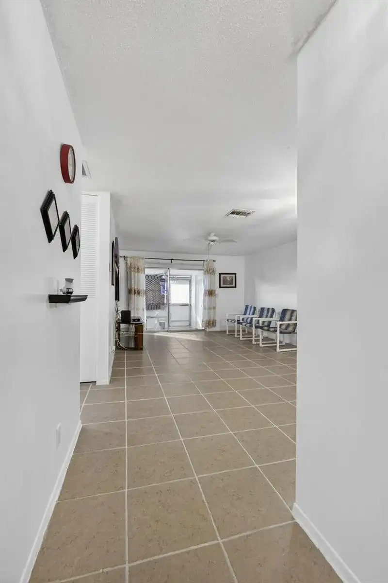 2833 Crosley Drive W # C, West Palm Beach FL 33415 photo 5