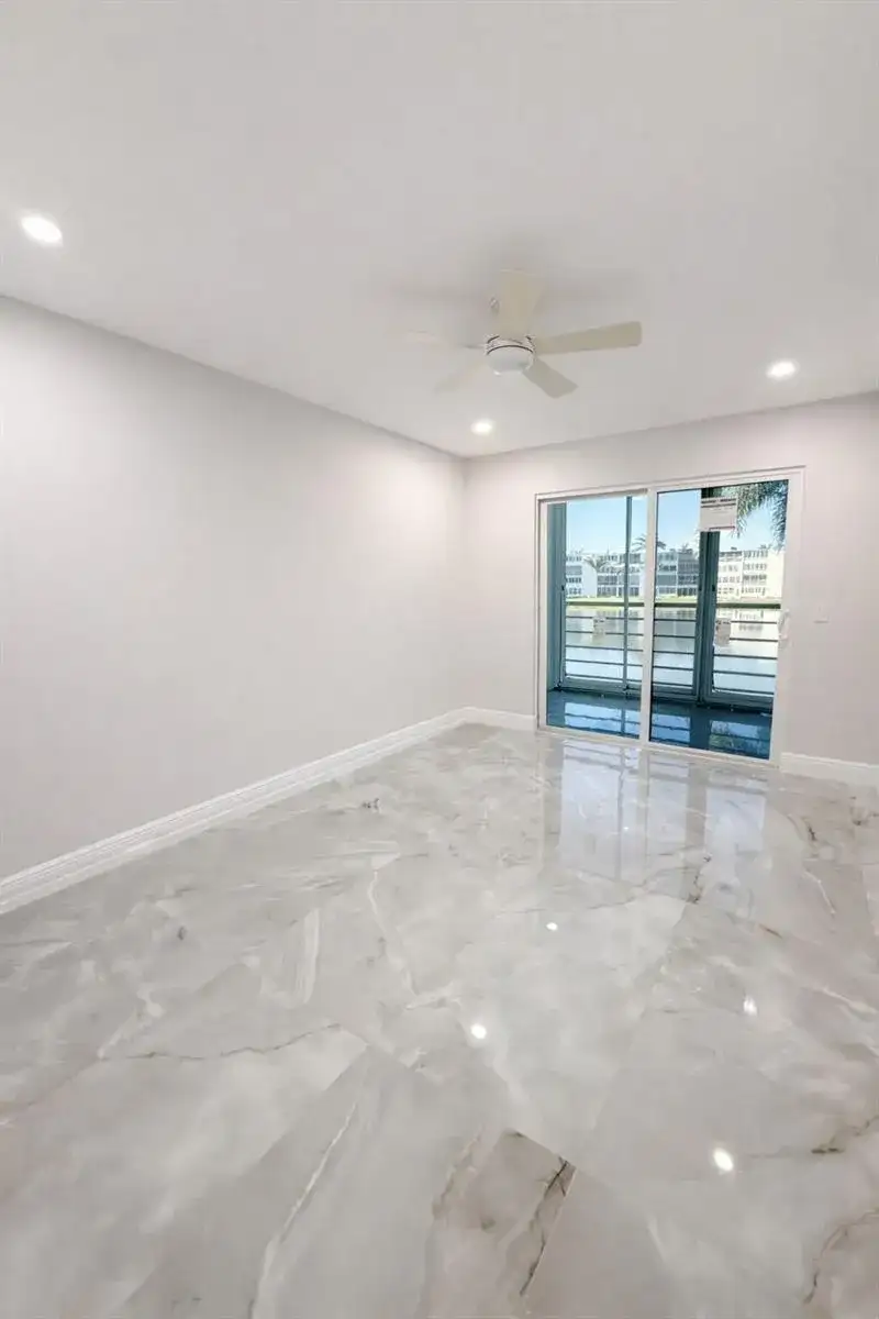 2019 Wolverton A, Boca Raton FL 33434 photo 3