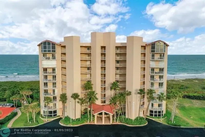 3870 N Highway A1a # 301, Hutchinson Island FL 34949