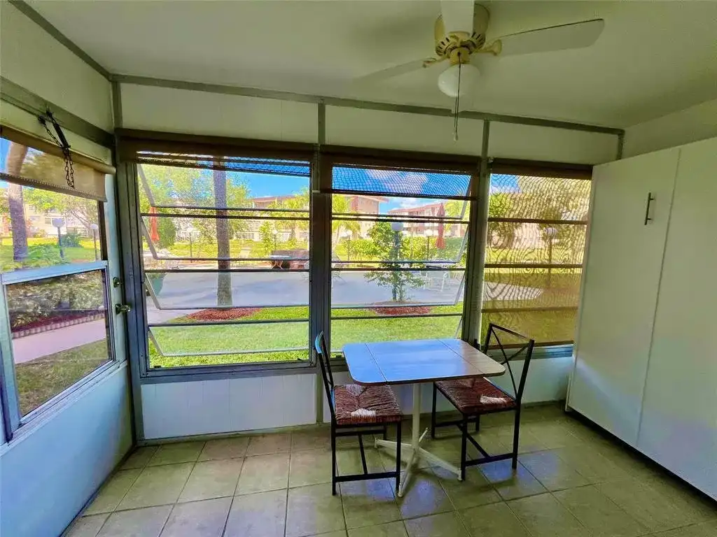 2800 NW 47th Terrace # 106b, Lauderdale Lakes FL 33313
