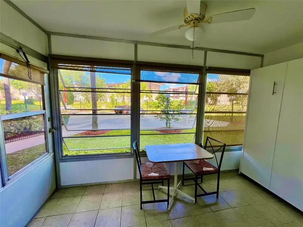 2800 NW 47th Terrace # 106b, Lauderdale Lakes FL 33313