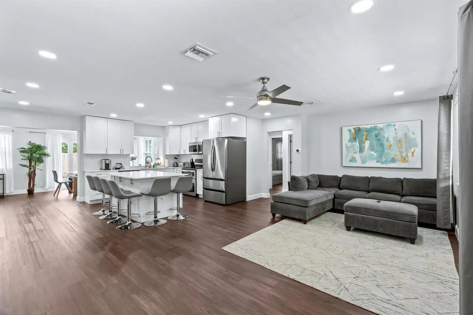 1800 NE 28th Avenue, Pompano Beach FL 33062 photo 4