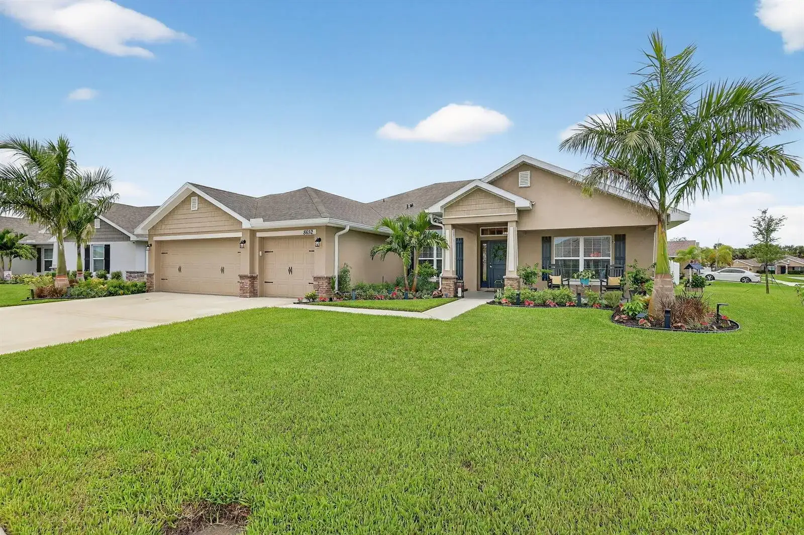 8652 Waterstone Boulevard, Fort Pierce FL 34951 photo 2