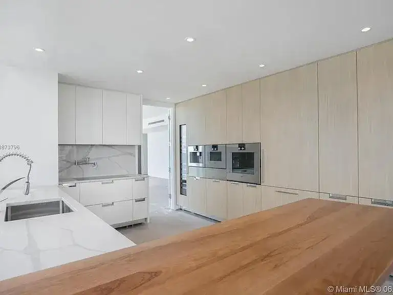15701 Collins Avenue # 701, Sunny Isles Beach FL 33160 photo 4