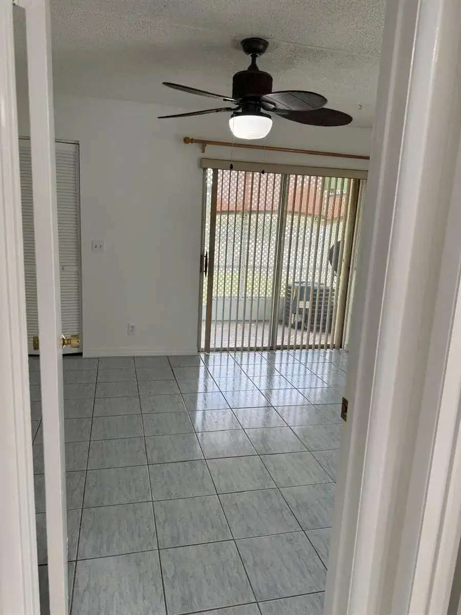 555 Purdy Lane # A122, Palm Springs FL 33461 photo 4