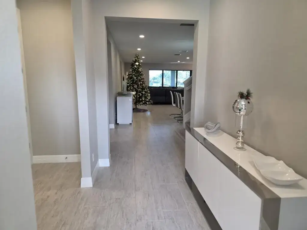 527 SE Vallarta Drive, Port St. Lucie FL 34984 photo 4