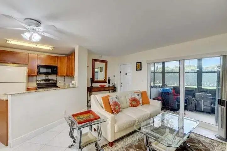 7539 S Oriole Boulevard # 103, Delray Beach FL 33446