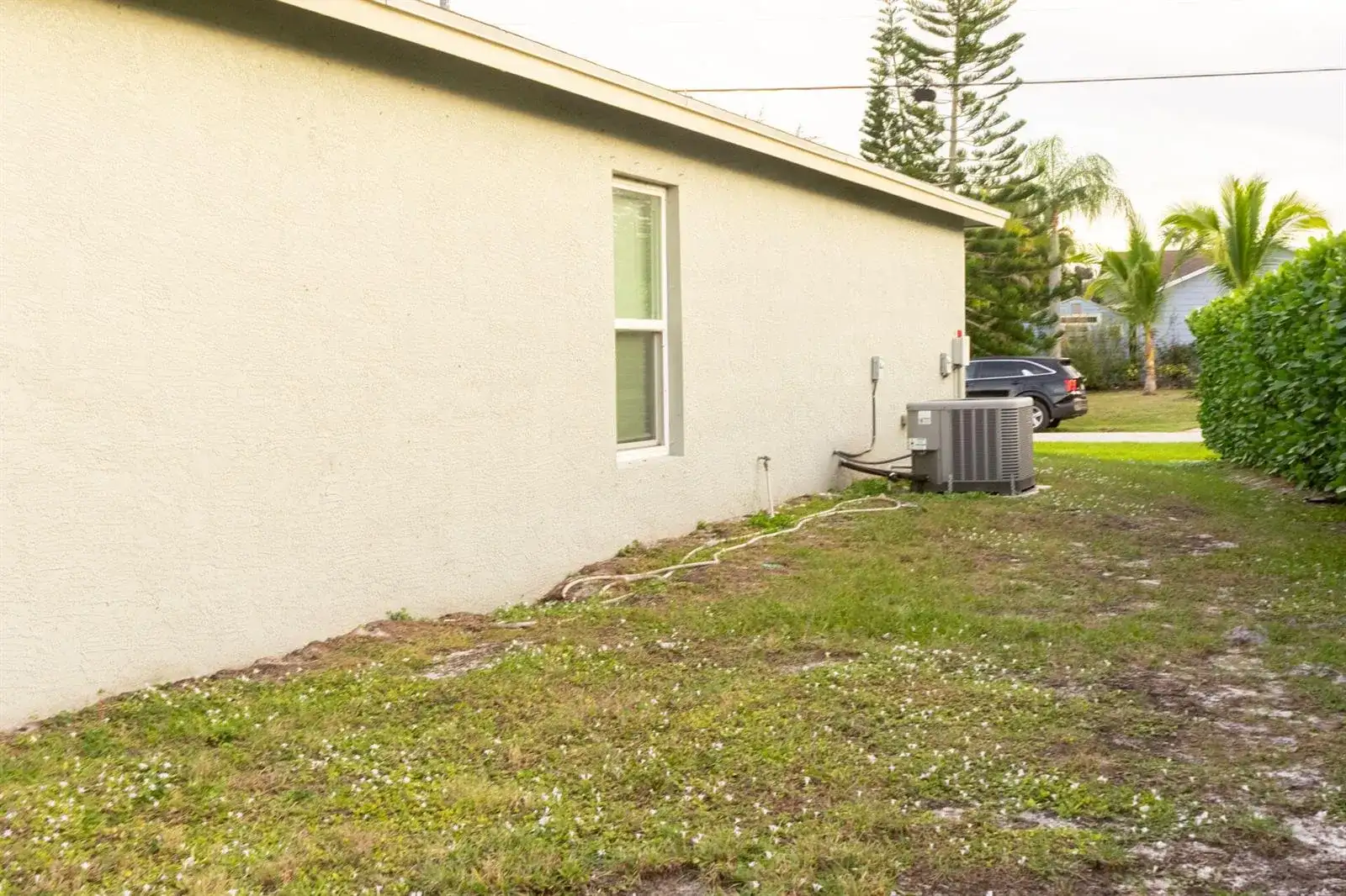 2325 SE Calcutta Circle, Port St. Lucie FL 34952 photo 5