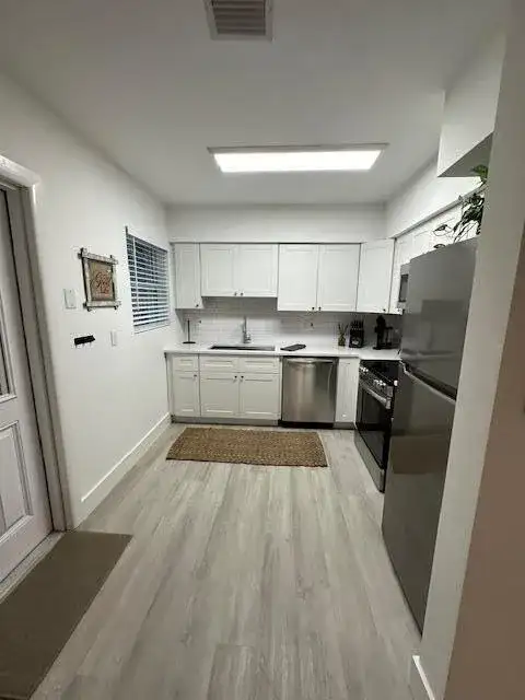 526 Eastwind Drive # 526, North Palm Beach FL 33408 photo 4