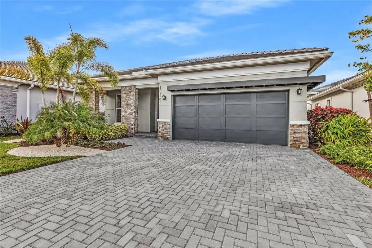 10161 Timber Creek Way, Palm Beach Gardens FL 33412