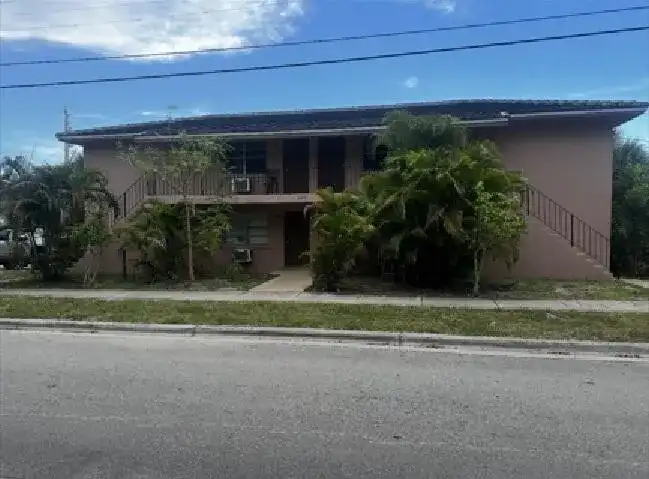 1120 N Sapodilla Avenue # 4, West Palm Beach FL 33401