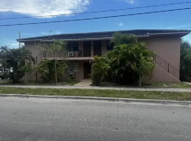 1120 N Sapodilla Avenue # 4, West Palm Beach FL 33401