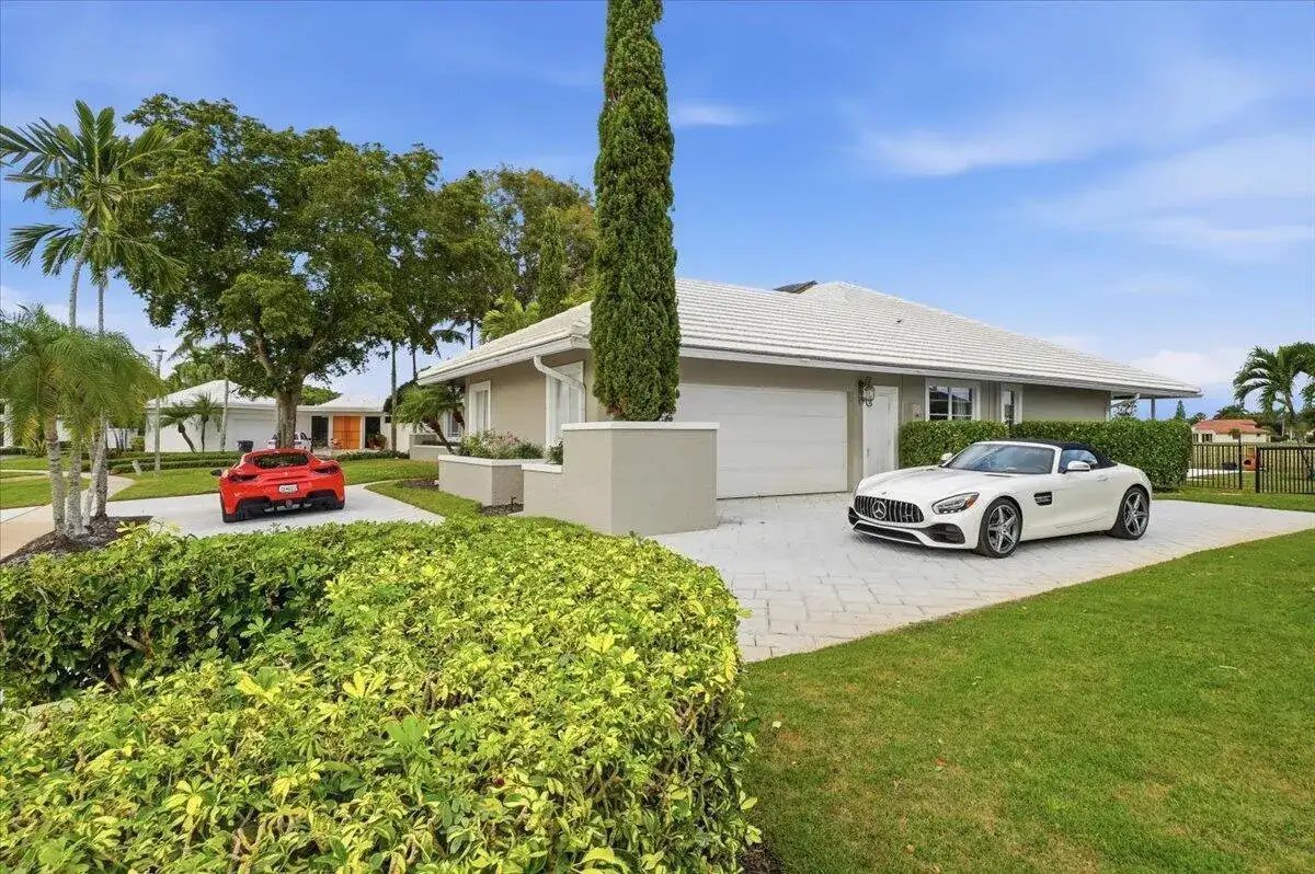 2106 Sunderland Avenue, Wellington FL 33414 photo 4