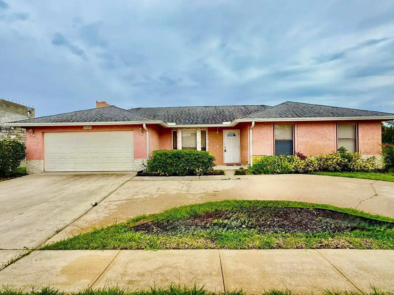 1334 N Mangonia Drive Drive, West Palm Beach FL 33401 photo 2
