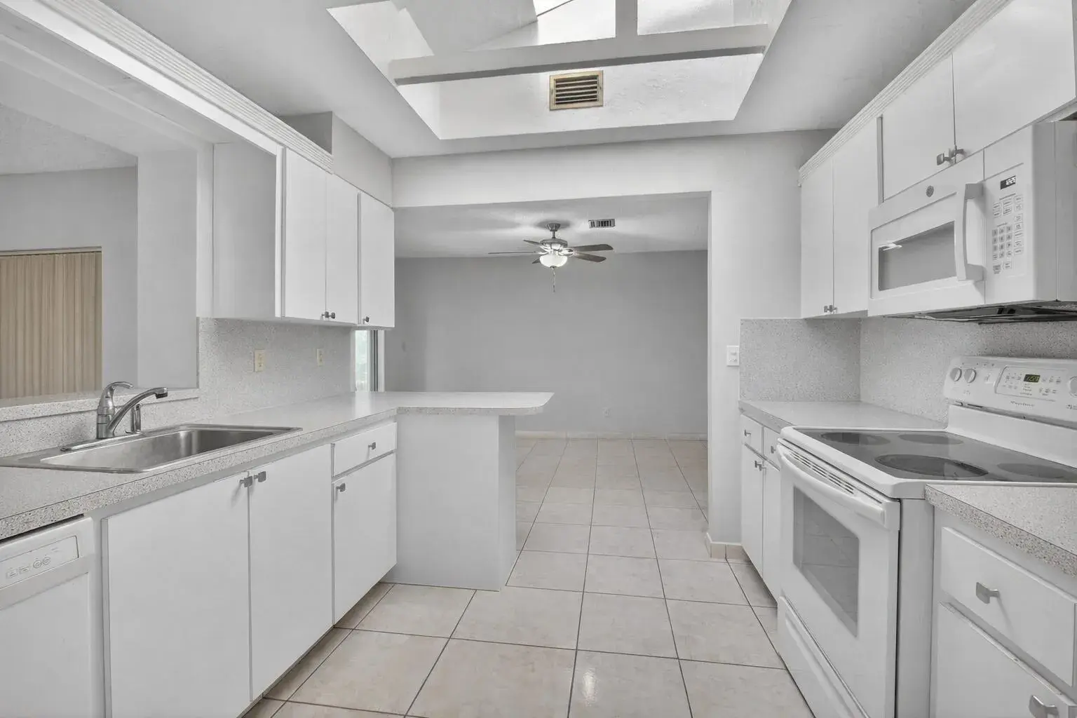 738 NW 24th Avenue, Delray Beach FL 33445 photo 5