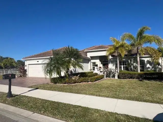11490 SW Aventino Drive, Port St. Lucie FL 34987 photo 3