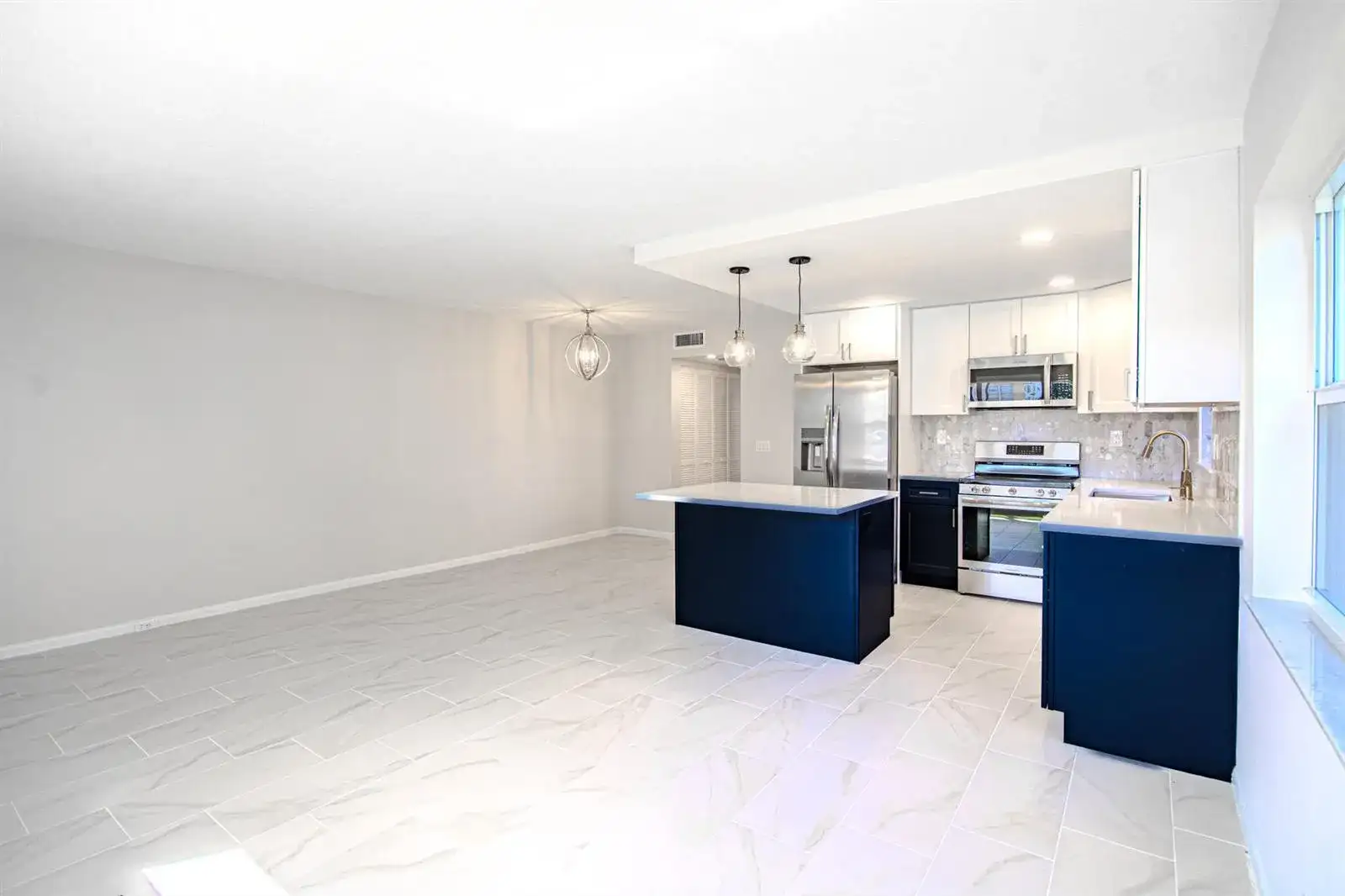 13 Northampton A, West Palm Beach FL 33417 photo 3