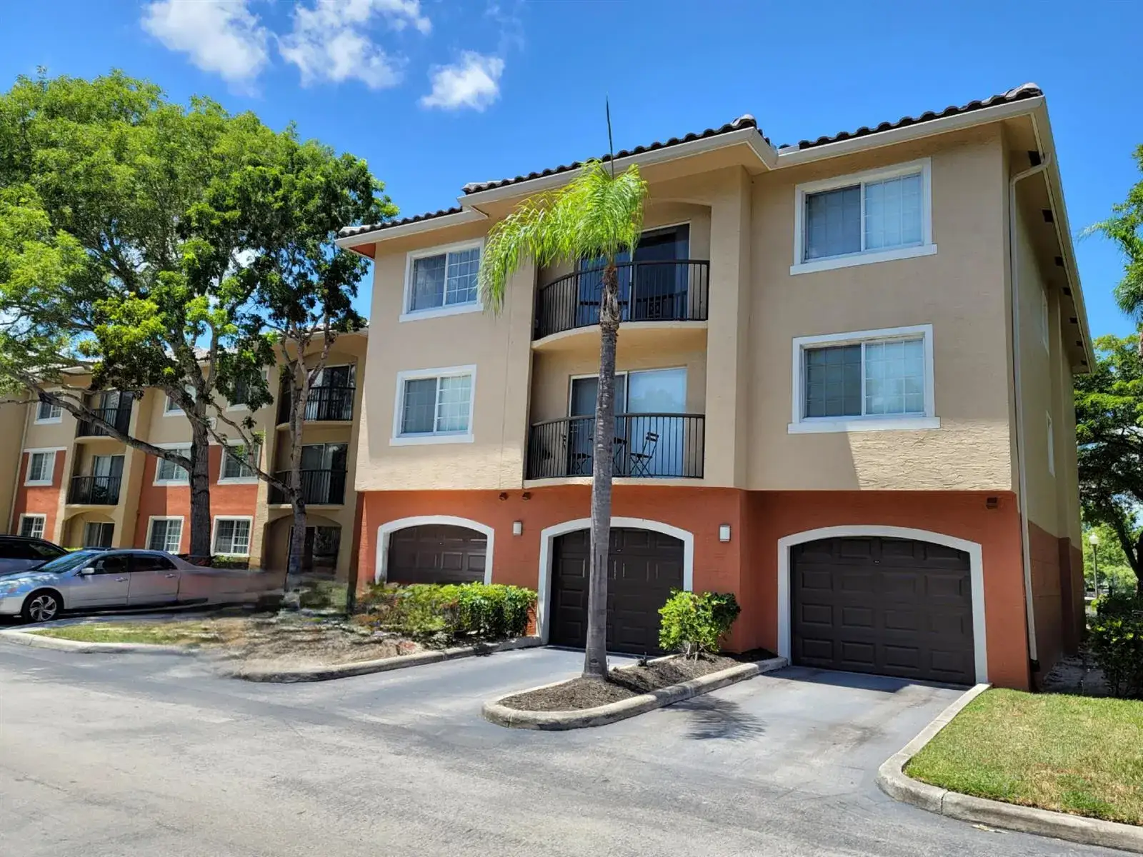 4163 N Haverhill Road # 1204, West Palm Beach FL 33417