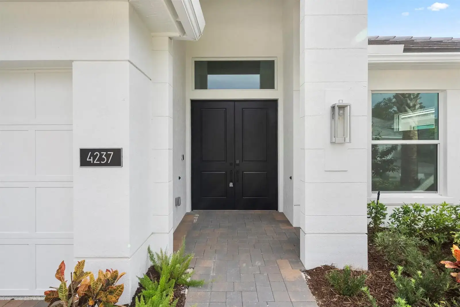 4237 Lucaya Pointe Way, Vero Beach FL 32967 photo 3