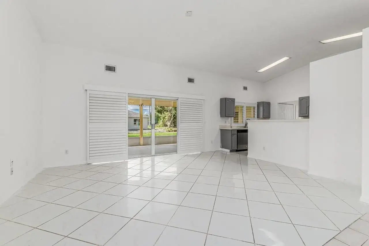 1126 SW Calmar Avenue, Port St. Lucie FL 34953 photo 4