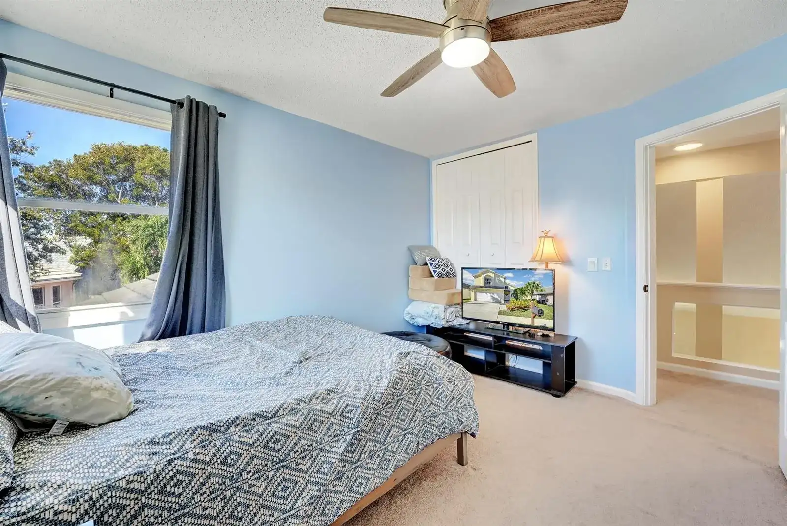 2008 Normandy Circle, West Palm Beach FL 33409 photo 3