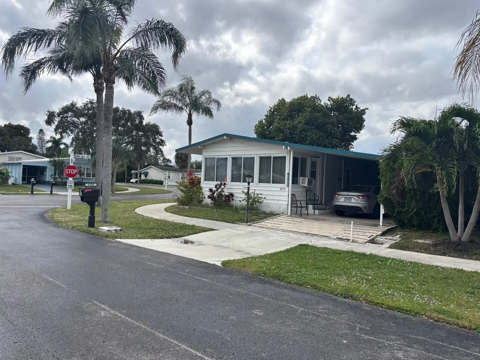 6503 NW 34th Ave, Coconut Creek FL 33073