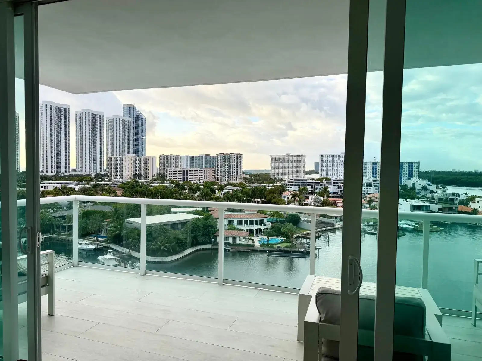 400 Sunny Isles Boulevard # 1022, Sunny Isles Beach FL 33160 photo 3