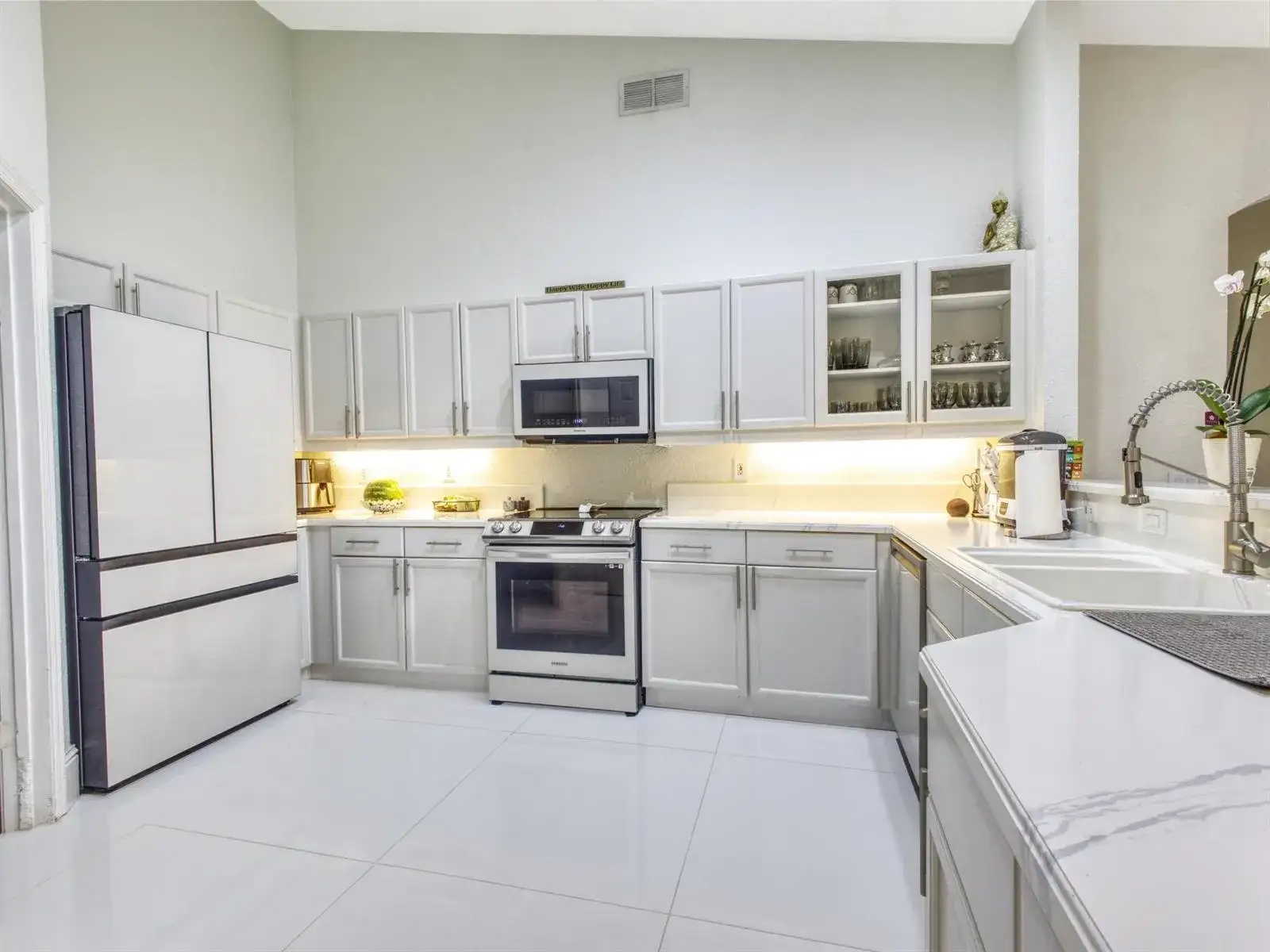 6660 Conch Court, Boynton Beach FL 33437 photo 2