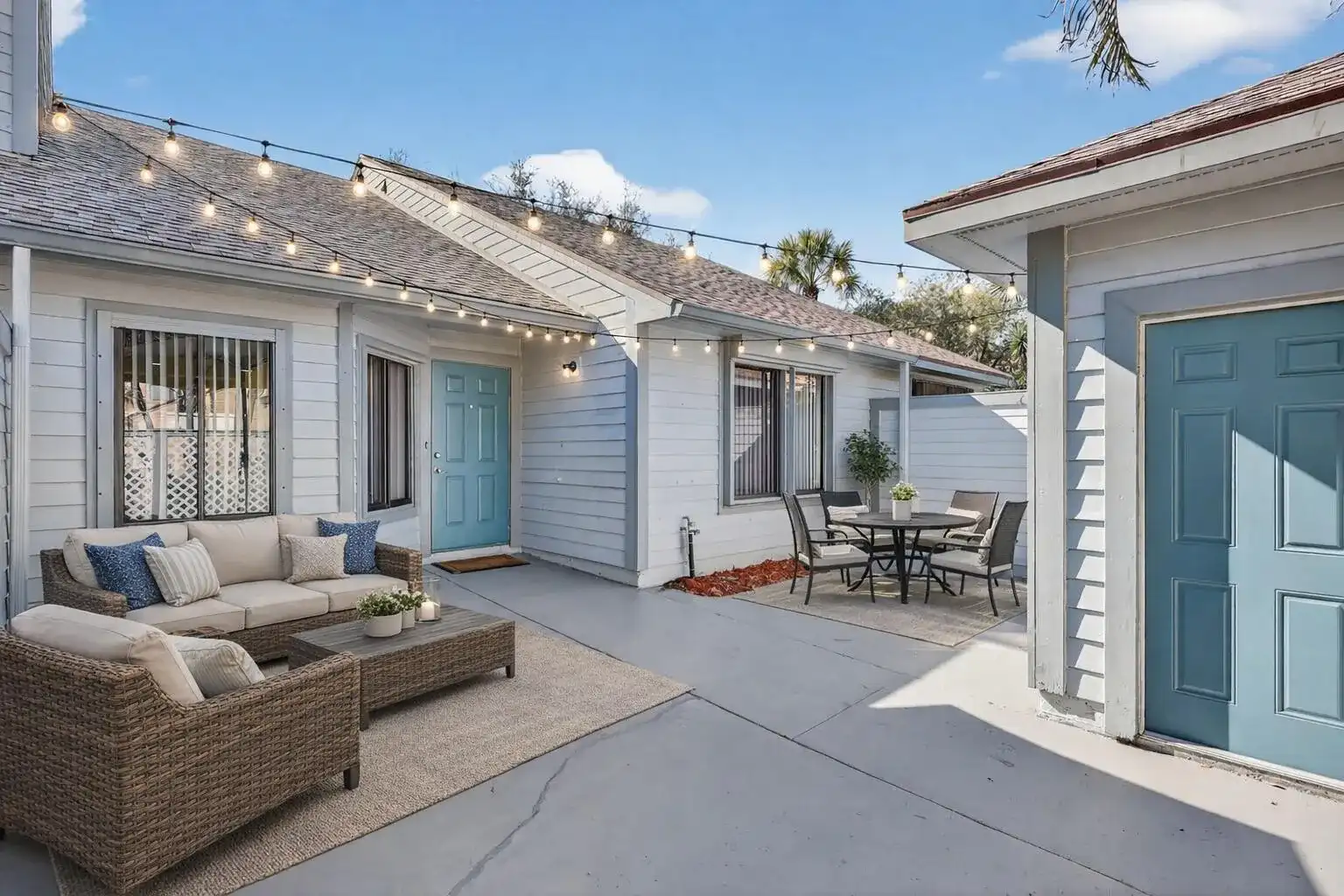 6184 SE Georgetown Place, Hobe Sound FL 33455