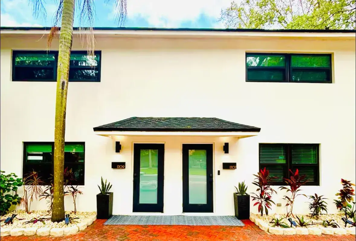 1707 SW 24th Street # 2, Fort Lauderdale FL 33315