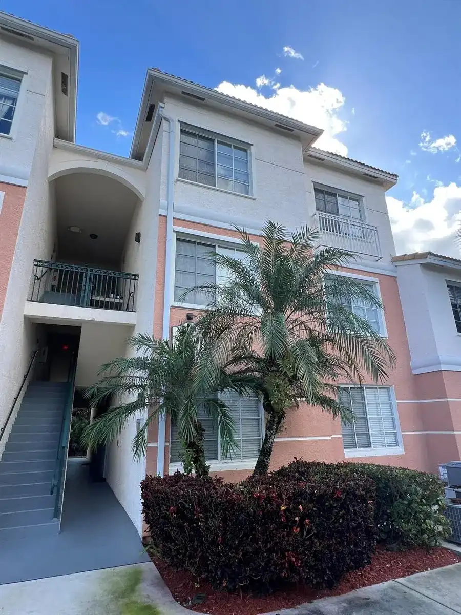2309 Myrtlewood Circle E # 2309, Palm Beach Gardens FL 33418