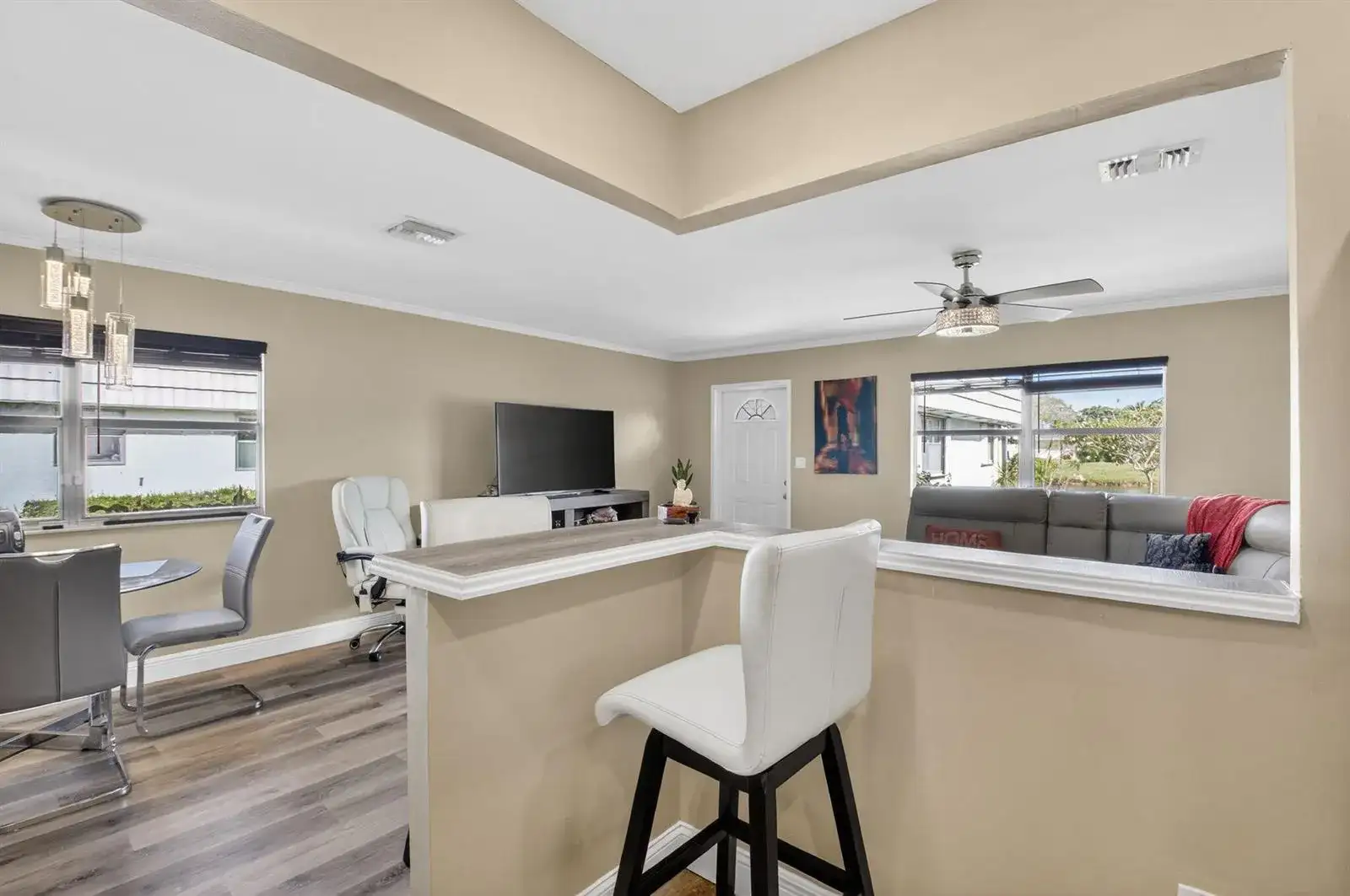 170 Valencia H, Delray Beach FL 33446 photo 4